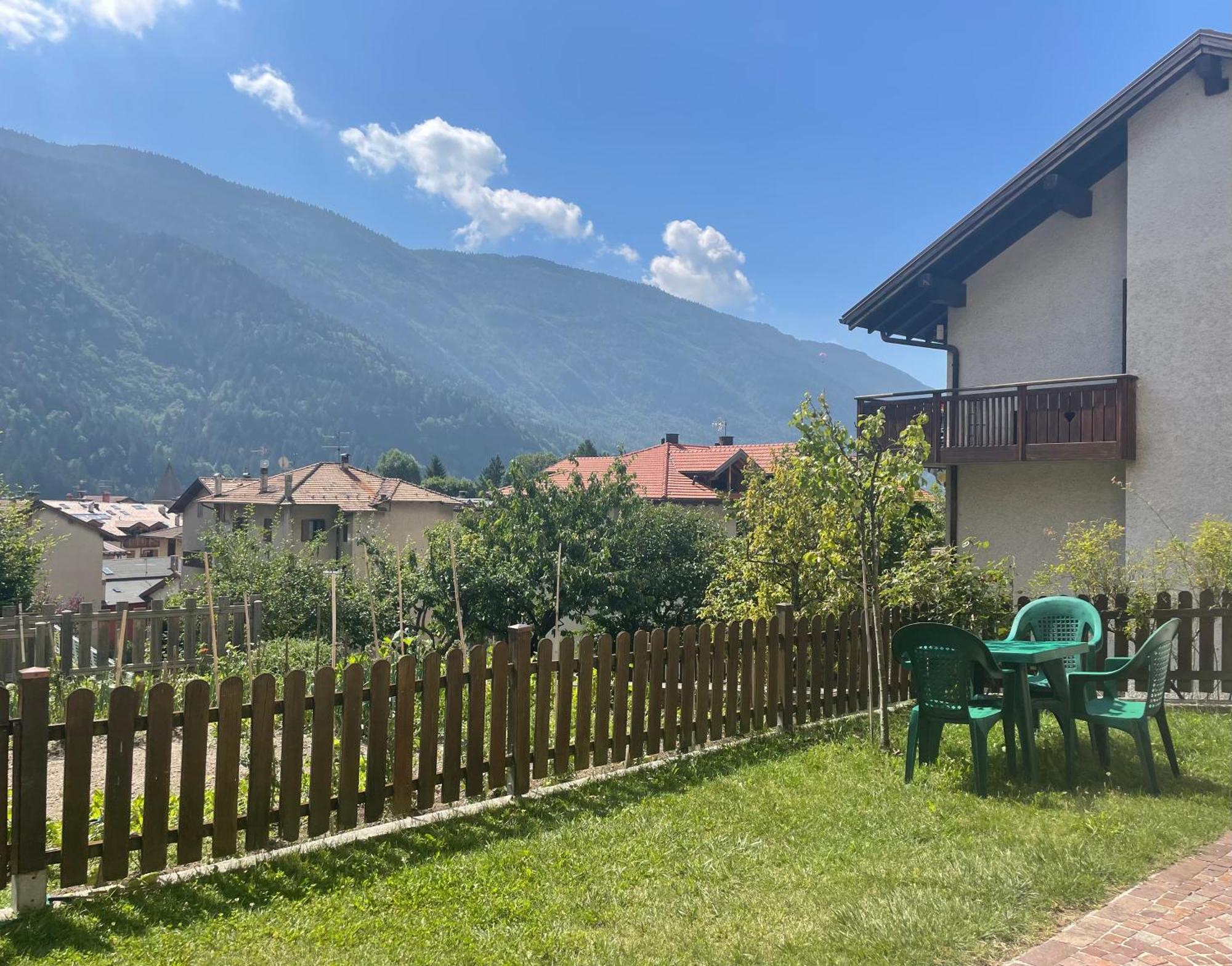 Monolocale A Molveno Apartment Exterior photo